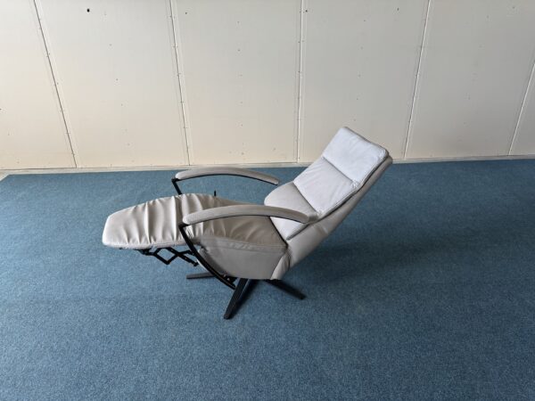 Atpūtas krēsls - Image 3