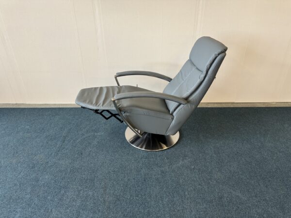 Atpūtas krēsls - Image 3