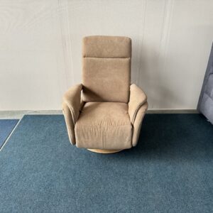 Atpūtas krēsls N472